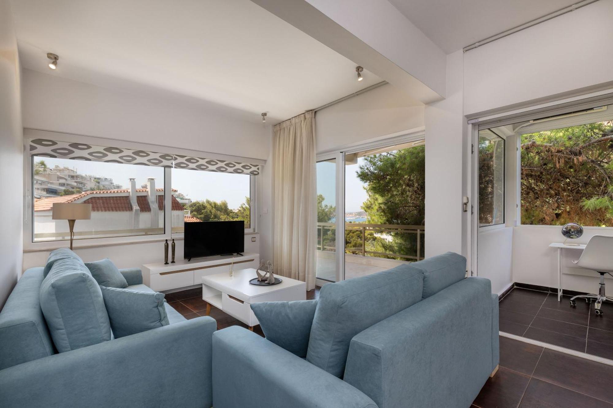 Relux Sea View 2 Bedroom Apartment By Blupine Athena Bagian luar foto